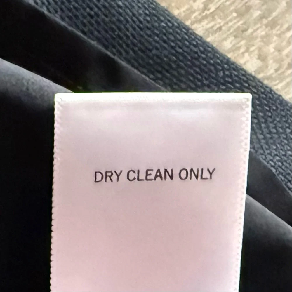 ✝️ Banana Republic | Black Pencil Skirt - Picture 13 of 14